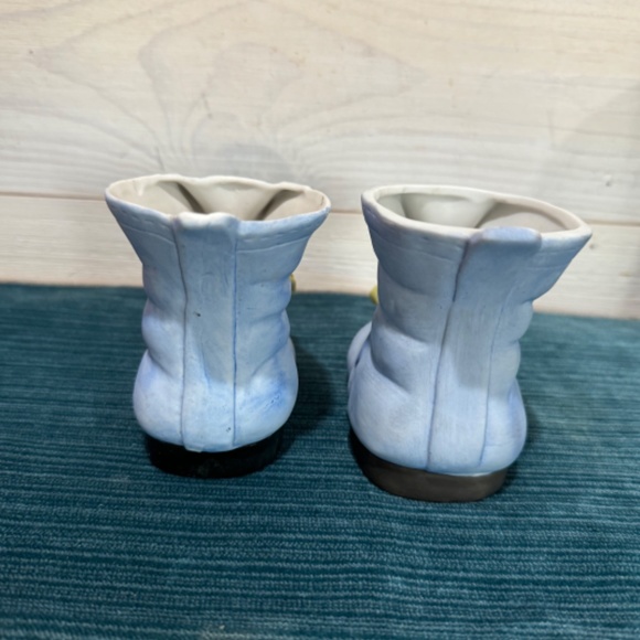 Vintage Planter Ceramic Blue Baby Boot with Baby Mice Made in Taiwan - Picture 3 of 10